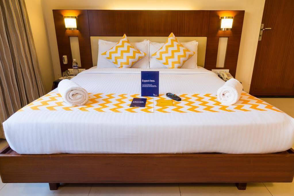Collection O Hotel Rajwada Near The Pavillion Pune Exterior foto